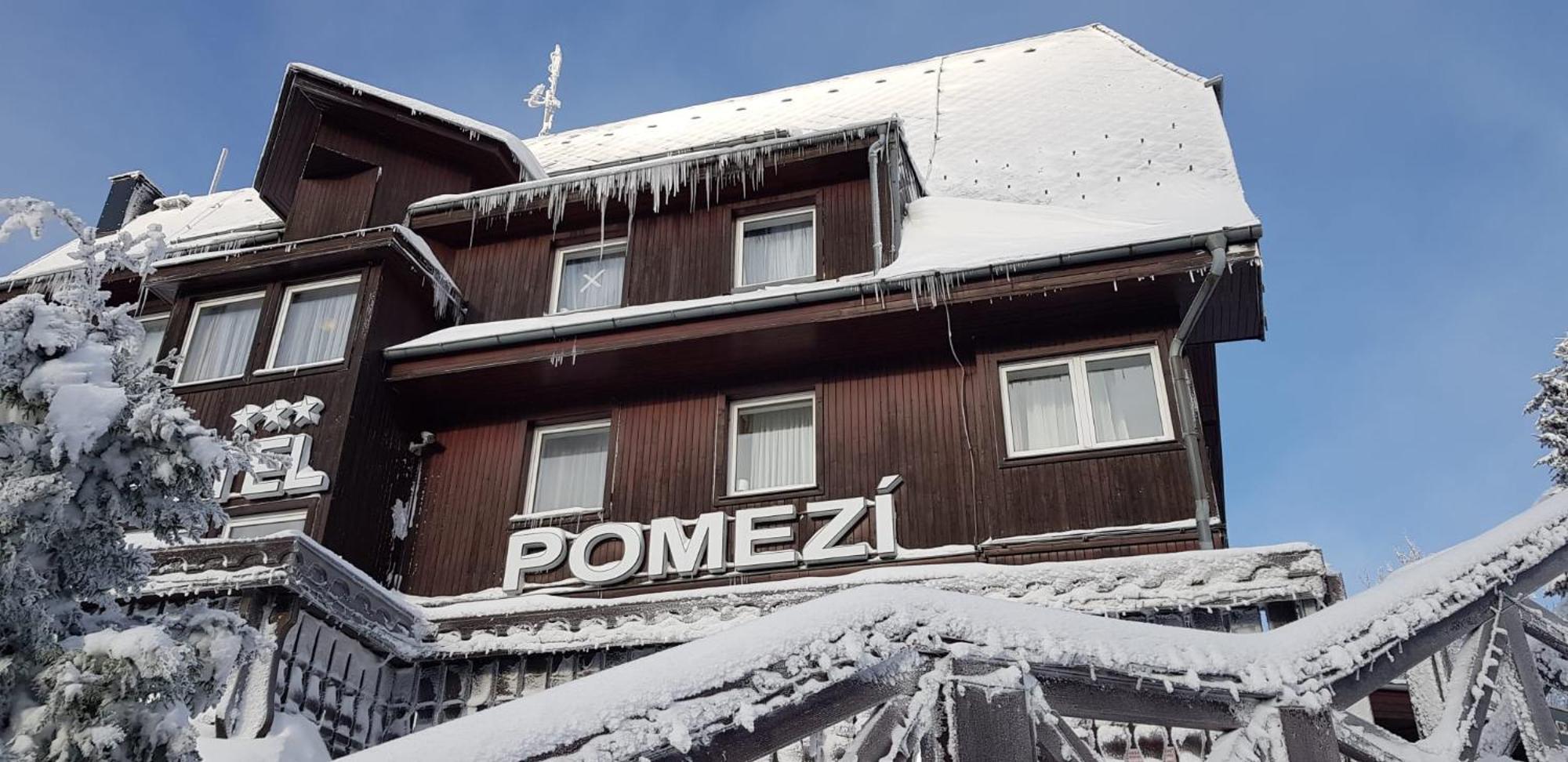 A Restaurace Pomezi Cínovec